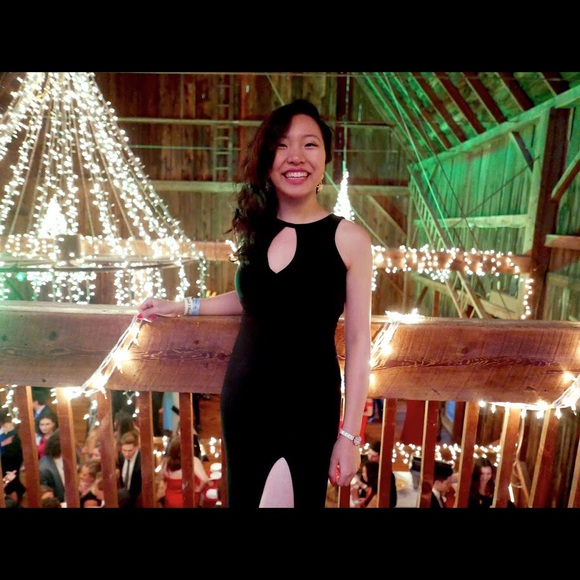 Meet your Posher, Lily - Picture 1 of 1